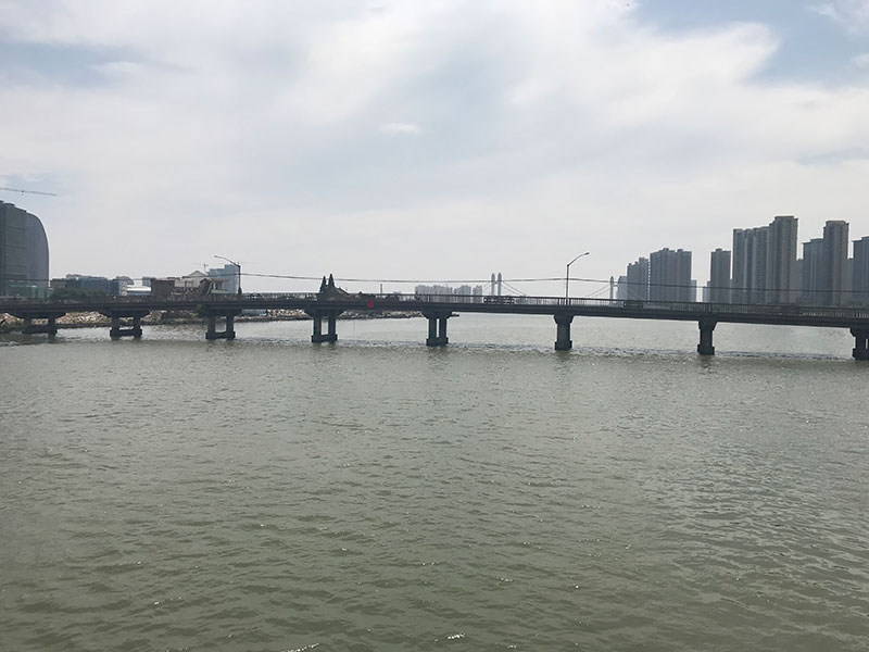 Qunying(Heroes) Bridge